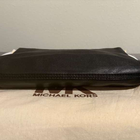Michael Kors Black Leather Clutch Bag - Picture 8 of 10
